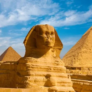 Tour to Pyramids, the Egyptian Museum and Sou...